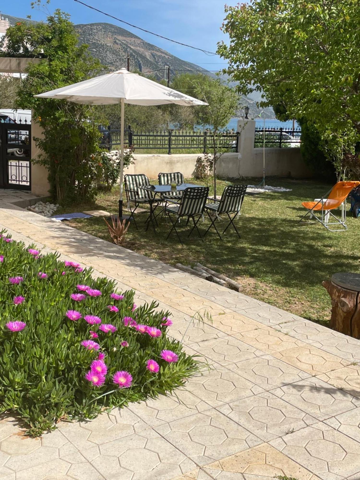 Sea View Studio Kirra Екстериор снимка