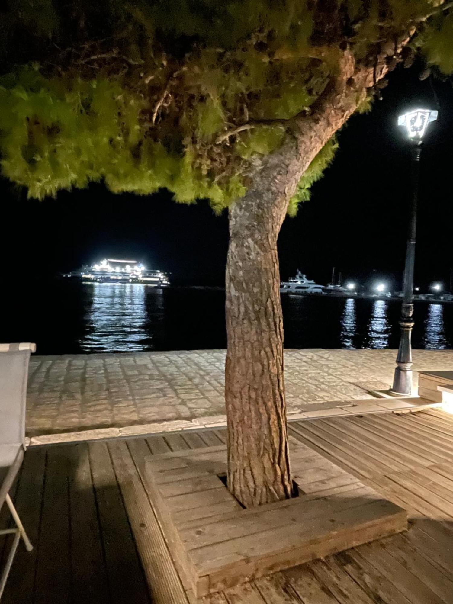Sea View Studio Kirra Екстериор снимка